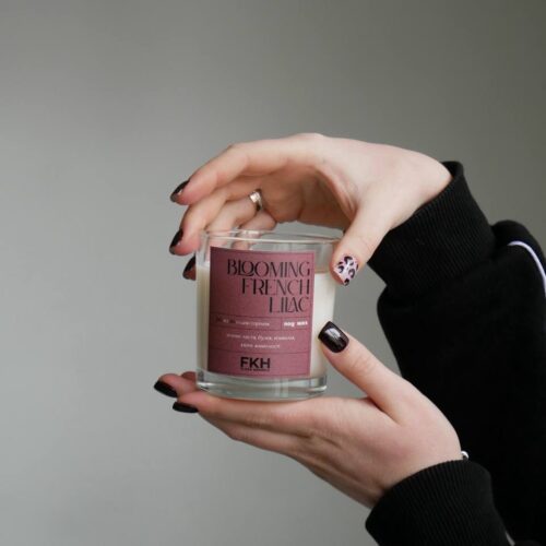Ароматна свічка “French Lilac”